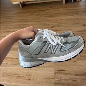New Balance 990